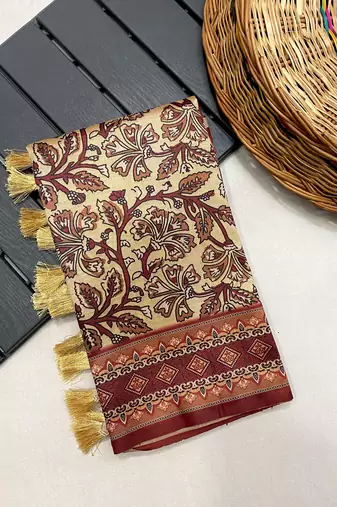 Cream Kalamkari style cotton bland print work saree with Blouse