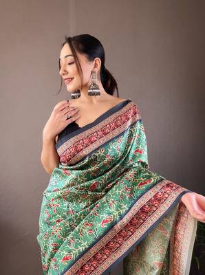 Green Kalamkari style cotton bland print work saree with Blouse 2