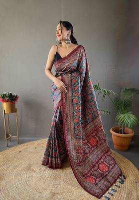 Blue Kalamkari style cotton bland print work saree with Blouse 1