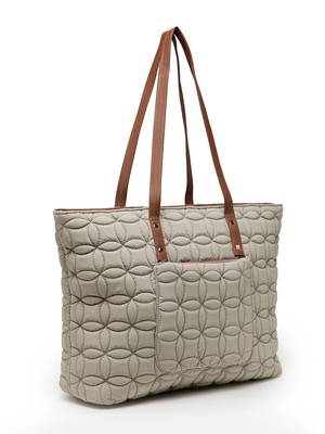 uno beige maple leaf quilted polyester tote bag 6