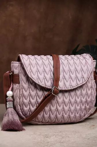 uno dusty pink & tan chevron quilted polyester sling bag