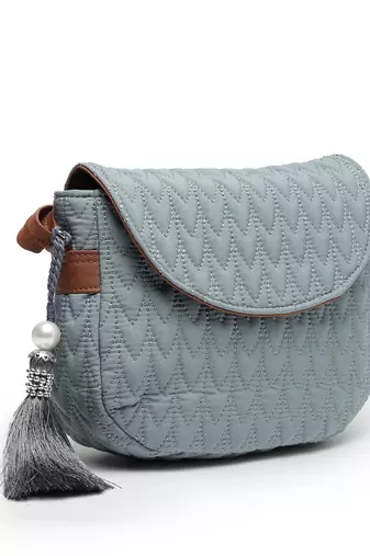 uno teal & tan chevron quilted polyester sling bag
