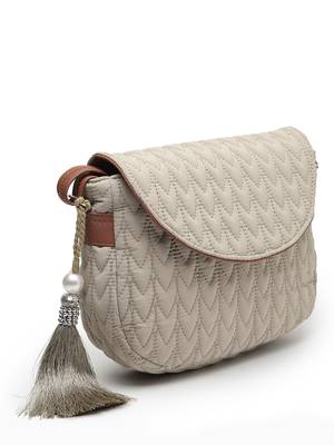 uno beige & tan chevron quilted polyester sling bag 6