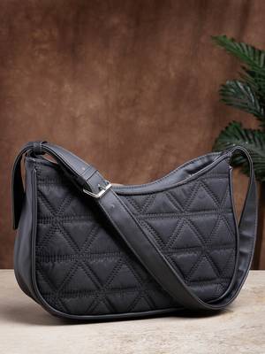 uno black geometric quilted polyester shoulder bag 1
