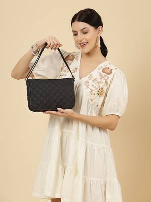uno black geometric quilted polyester sling bag 3
