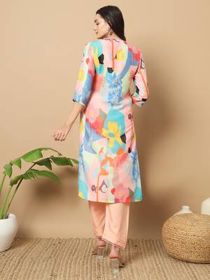 WOMEN'S EXCLUSIVE MUSLIN WITH DIGITAL MULTICOLOR PRINTED WITH FULL STITCHED  KURTI SET 3