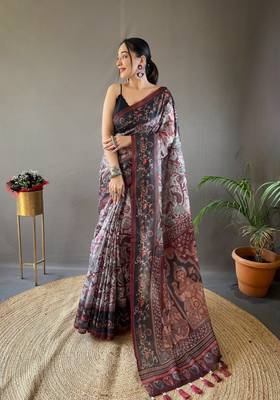 Grey Digital Printed Cotton Blend Saree & Rich Pallu Saree With Blouse 1