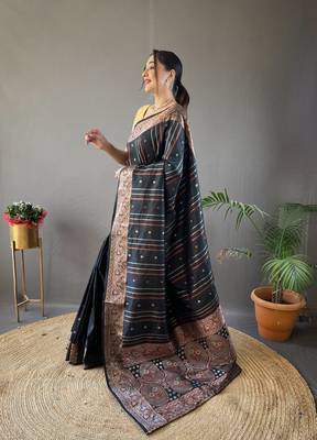 Black Nidhi Banarsi style copper zari silk bland border & Rich Pallu Saree with Blouse 2
