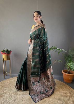 Green Nidhi Banarsi style copper zari silk bland border & Rich Pallu Saree with Blouse 2