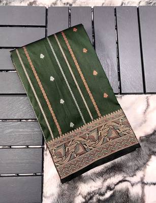 Green Nidhi Banarsi style copper zari silk bland border & Rich Pallu Saree with Blouse 4