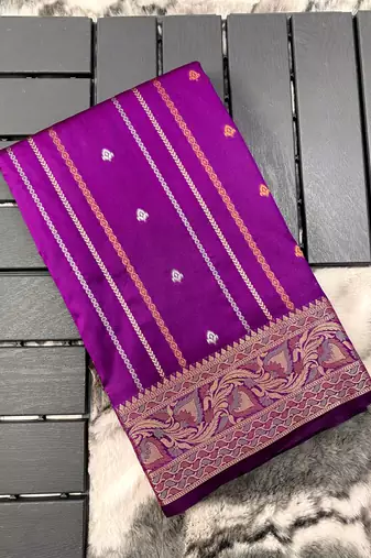 Wine Nidhi Banarsi style copper zari silk bland border & Rich Pallu Saree with Blouse