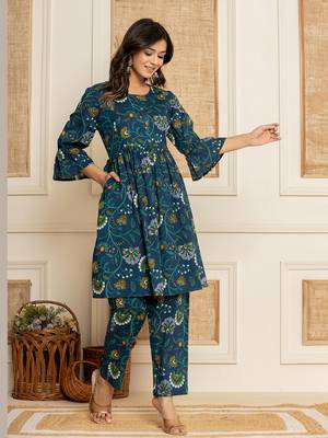 Multicolor Cotton Floral Printed Kurta Pant Set 2