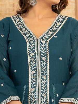  teal blue cotton embroidered kurta set with dupatta 4
