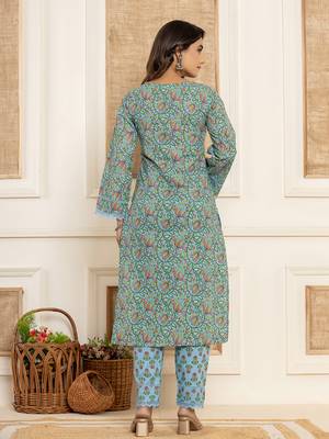  sky blue leaf print cotton pakistani style kurta and trousers with dupatta 3