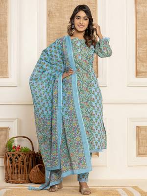  sky blue leaf print cotton pakistani style kurta and trousers with dupatta 5