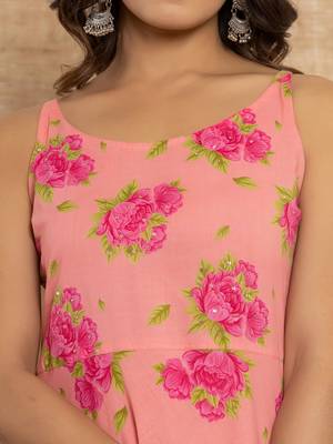  peach floral print cotton a-line style kurta and trousers with dupatta set 4