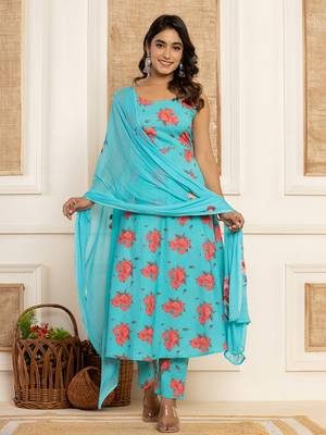  blue floral print cotton a-line style kurta and trousers with dupatta set 1