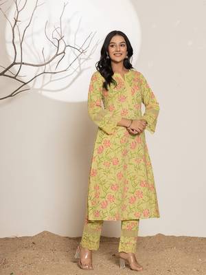  green cotton a-line kurta set 5