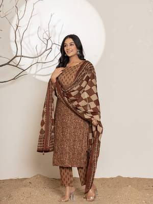  brown leaf print cotton straight suit set 2