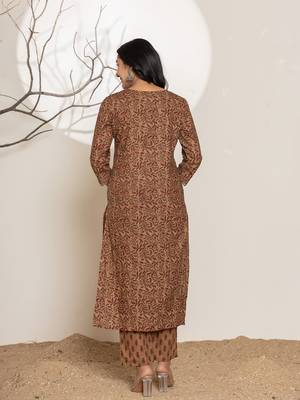  brown leaf print cotton straight suit set 3
