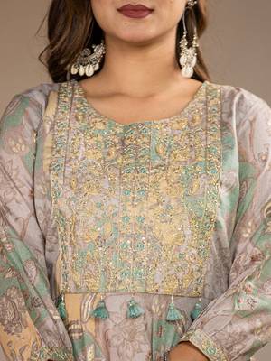  green peplum dhoti dupatta set 3