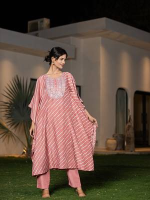  peach leheriya embroidered kaftan kurta set 1