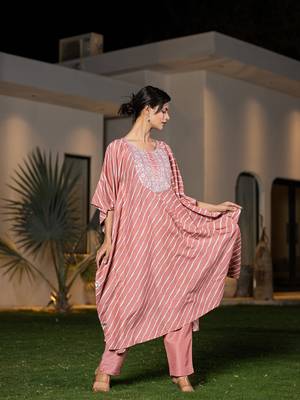  peach leheriya embroidered kaftan kurta set 2