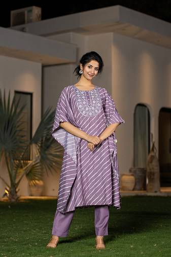 Yufta purple leheriya embroidered kaftan kurta set