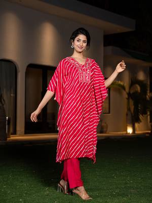 Yufta hot pink leheriya embroidered kaftan kurta set 2