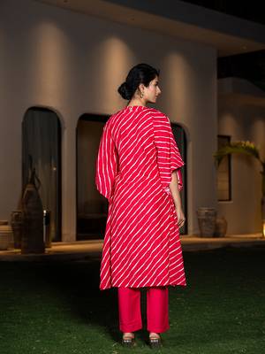 Yufta hot pink leheriya embroidered kaftan kurta set 3