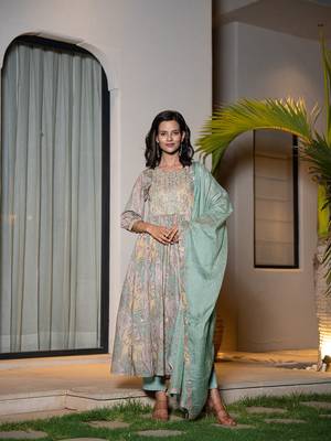  sea green floral print malmal fit and flare suit set 1
