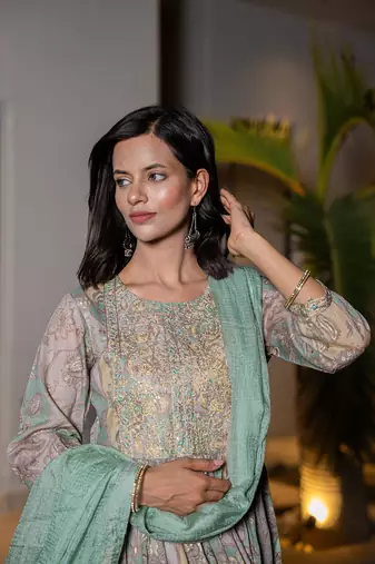  sea green floral print malmal fit and flare suit set