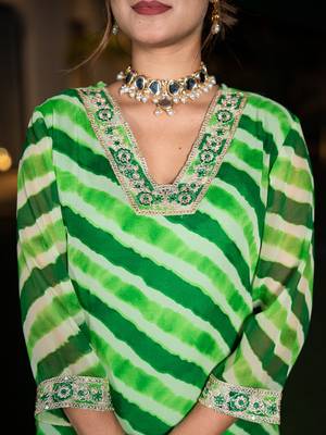  green leheriya print poly georgette straight suit set 5
