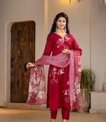  red embroidered silk blend straight suit set