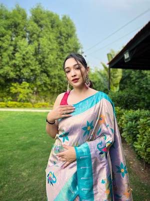Lavander Renuka Paithani style Golden zari silk bland border & contrust pallu Saree with Blouse 3