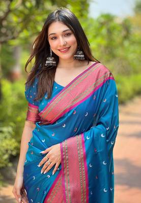 Blue Paithani Silk Zari Woven Saree For Weddings and Celebrations 3