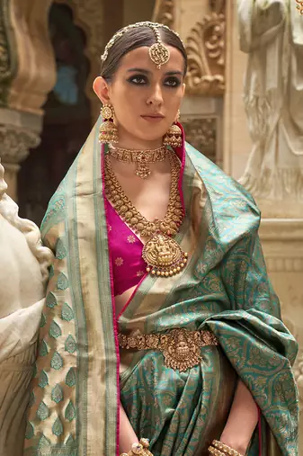 Banarasi silk blend Jacquard Saree In Teal Green