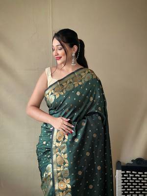 Women Green Soft Banarasi silk blend Saree Zari Weaving Rich Pallu Saree With Blouse For Women 2