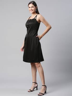 Women black collard neck casual dress 3