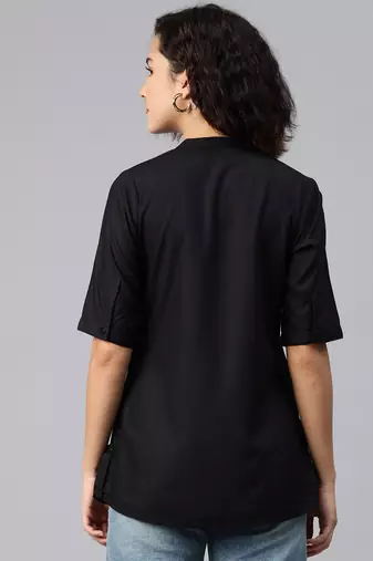 Collerd casual top