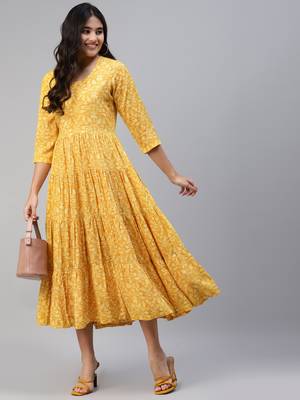 Round neck gathered dress 1