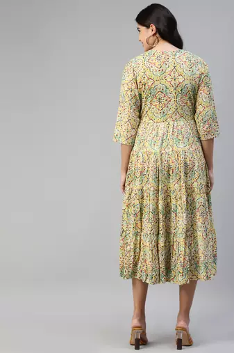 Round neck gathered dress