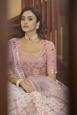 Beautiful White Georgette Lehenga Choli Set With Dupatta 3