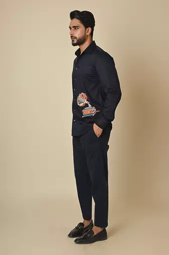 Blue giza cotton embroidered thread gramophone shirt