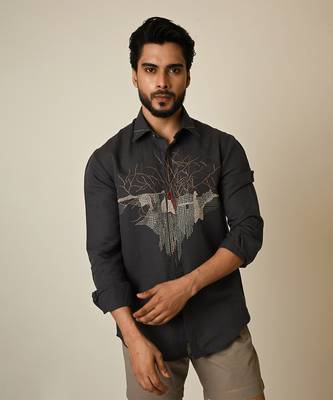 Grey pure linen embroidered thread abstract heart shirt 3