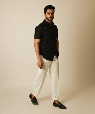 Black pure linen embroidered thread pipe motif shirt 4