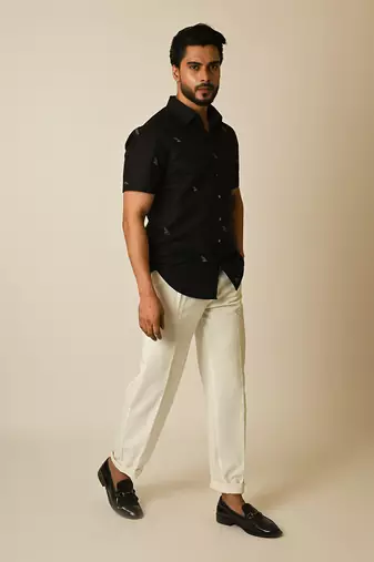 Black pure linen embroidered thread pipe motif shirt