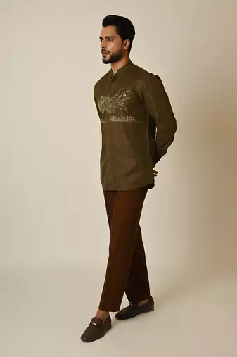 Green pure linen embroidered thread breezy shirt