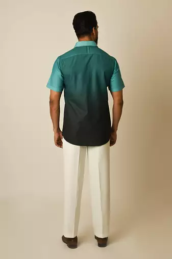 Blue pure linen embroidered thread shaded boat shirt