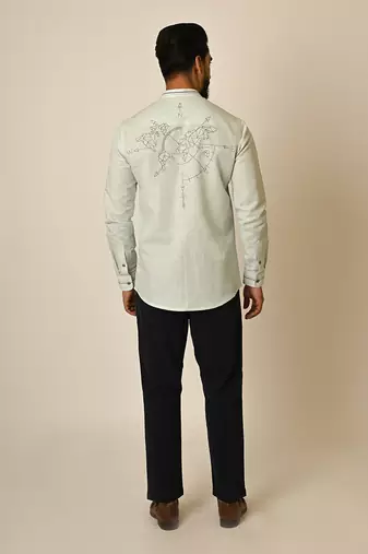 Blue pure linen embroidered thread world map shirt